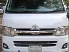 Toyota Hiace 2012