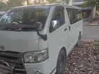 Toyota Hiace . 2012