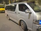 Toyota Hiace 2012