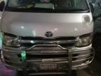 Toyota Hiace 2012