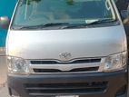 Toyota Hiace 2012
