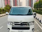 Toyota Hiace 2012