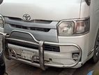 Toyota Hiace 2013