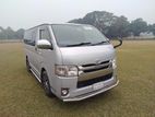 Toyota Hiace 2015