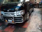 Toyota Hiace . 2016