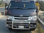 Toyota Hiace 2018