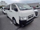 Toyota Hiace 2022