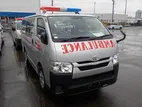 Toyota Hiace AMBULANCE DX 2021