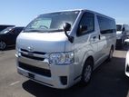 Toyota Hiace অরিজিনাল ডুয়েল এসি 2019