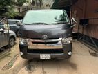 Toyota Hiace ব্যাংক লোন সহ বিক্রি 2018