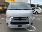 Toyota Hiace DUAL A/C GL 2020