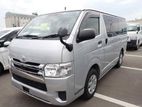 Toyota Hiace DUAL AC TRH 2019