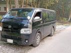 Toyota Hiace Dx 2005