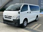 Toyota Hiace DX 2018