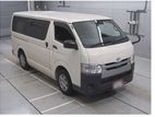 Toyota Hiace DX 2019