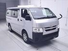 Toyota Hiace DX 2020