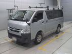 Toyota Hiace DX 2020