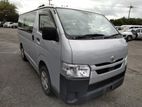 Toyota Hiace DX 2020