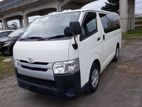 Toyota Hiace Dx Pearl 2019