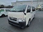 Toyota Hiace DX White 3.5 Point 2021