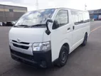 Toyota Hiace DX White 4 Point 2020