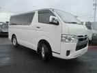 Toyota Hiace G L 2019