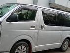 Toyota Hiace . 2005