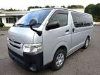 Toyota Hiace GL 2019