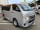 Toyota Hiace GL DUAL A/C 2020