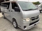 Toyota Hiace GL Dual Ac 2019