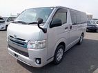 Toyota Hiace GL-DUAL AC 2020