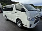 Toyota Hiace GL DUAL AC 2020