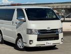 Toyota Hiace GL Dual AC 3.5pt 2020