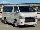 Toyota Hiace GL Dual AC key 3.5pt 2020