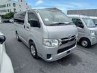 Toyota Hiace GL DUAL AC SILVER 2021