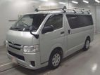 Toyota Hiace GL HALF CILLING ORIG 2019