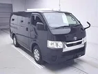 Toyota Hiace GL HITER BOX 2020