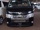 Toyota Hiace GL ORIGINAL DUAL A/C 2020