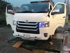 Toyota Hiace M.CROP 2014