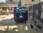 Toyota Hiace . 2004