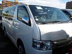 Toyota Hiace Pearl - 2019