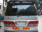 Toyota Hiace Regius 2002