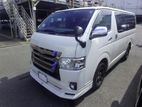 Toyota Hiace S/GL 2019