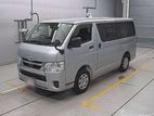 Toyota Hiace SILVER 2020