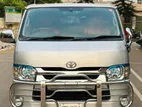 Toyota Hiace সুপার জিএল ২০১৬ 2016