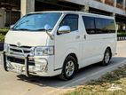 Toyota Hiace SUPER GL 2009