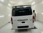 Toyota Hiace Super Gl 2011
