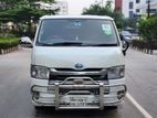 Toyota Hiace Super GL 2011