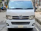 Toyota Hiace SUPER GL 2013