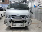 Toyota Hiace SUPER GL 2016
